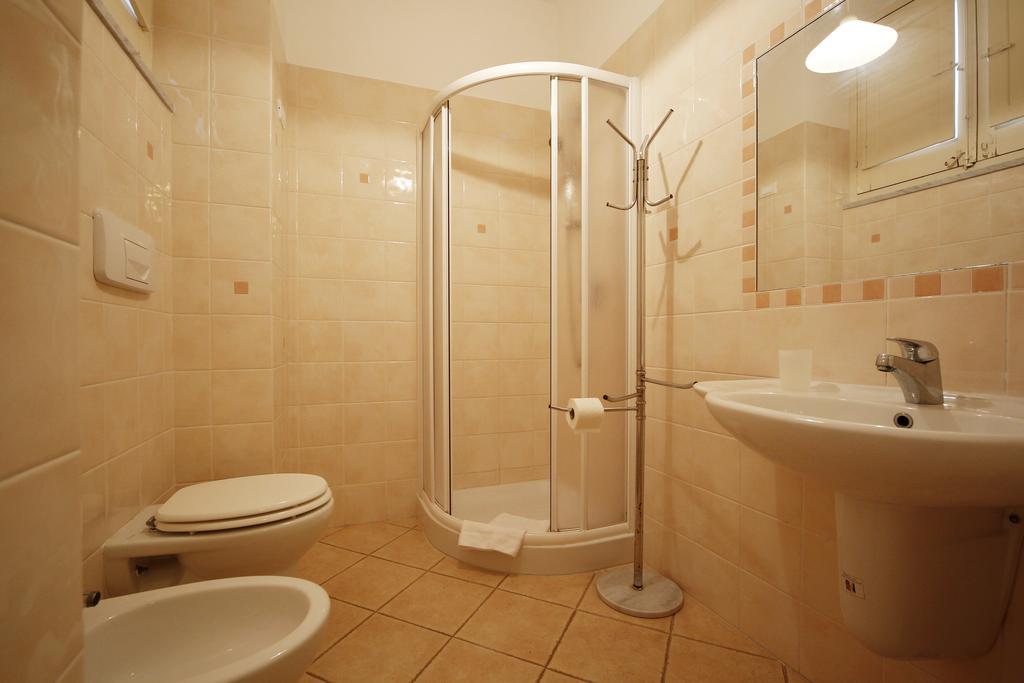 Ortigia Camere Con Vista Da Giulio B&B Syrakusa Exteriör bild