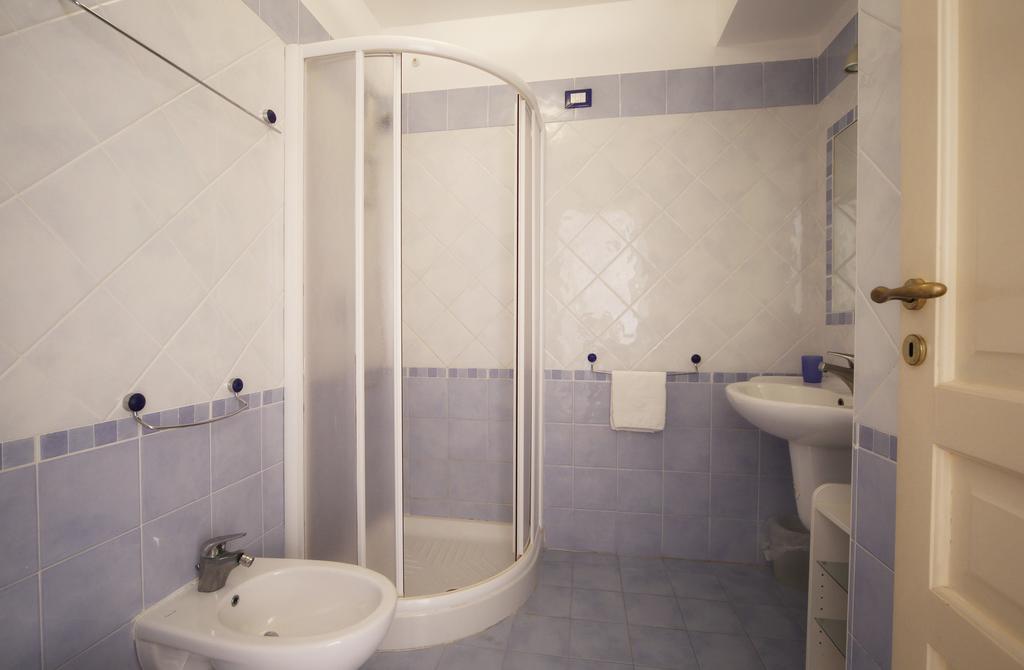Ortigia Camere Con Vista Da Giulio B&B Syrakusa Exteriör bild