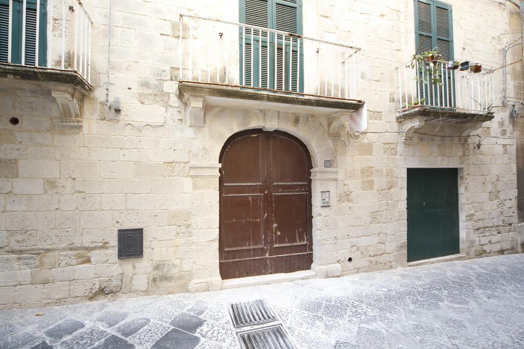 Ortigia Camere Con Vista Da Giulio B&B Syrakusa Exteriör bild